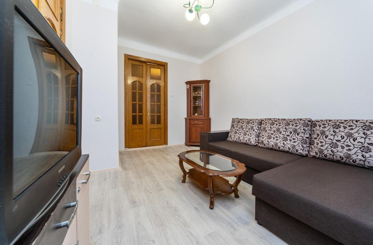 Вулиця 20Г,Мала Житомирська Kiev Luaran gambar