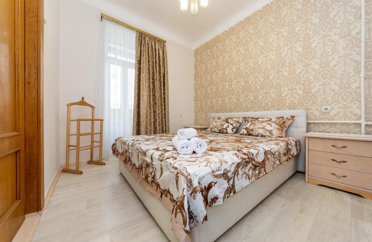 Вулиця 20Г,Мала Житомирська Kiev Luaran gambar