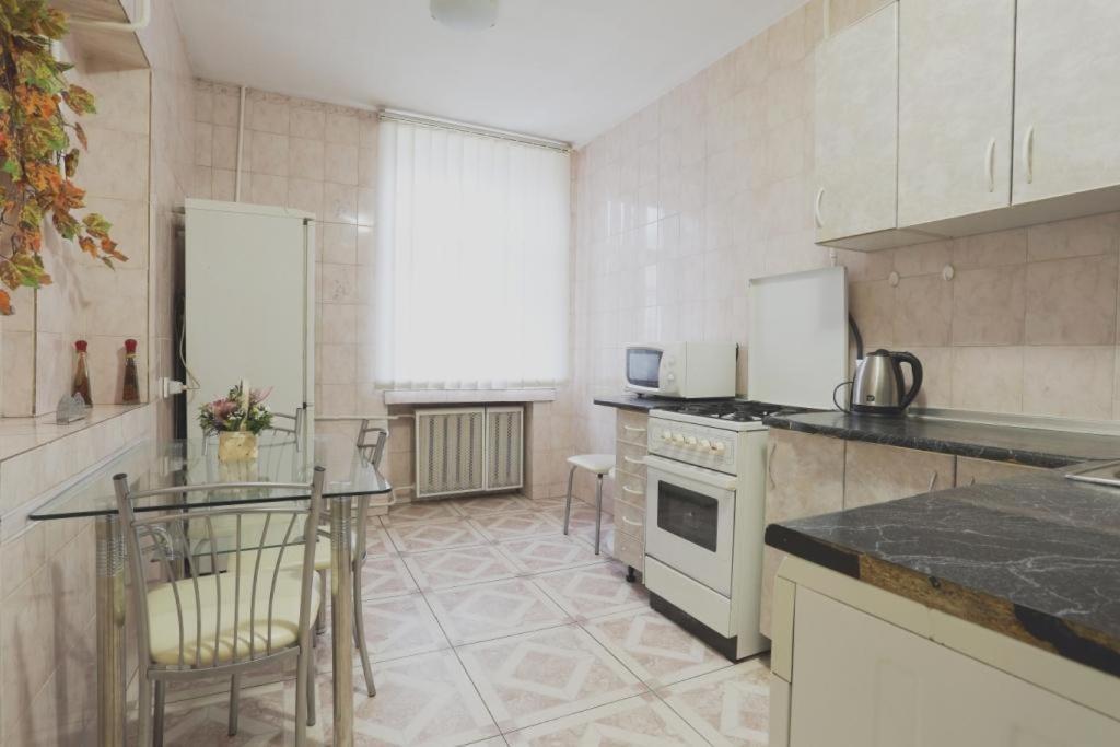 Вулиця 20Г,Мала Житомирська Kiev Luaran gambar